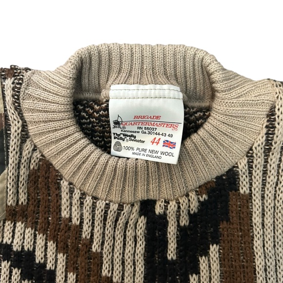 The Wooly Pully Sweater 100% Wool Shoulder and Elbow Reinforced Camouflage Patch - Picture 2 of 13